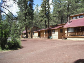 Гостиница Greer Point Trails End Cabins  Грир